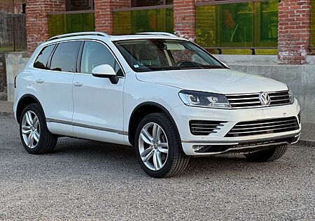 VW Touareg Volkswagen V6 TDI BMT