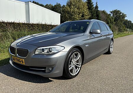 BMW 528i 528 5-serie Touring High Executive / automa