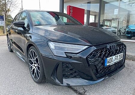 Audi RS3 Sportback/19"/Matrix/Pano/SONOS/Sportabgas.