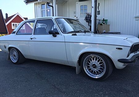 Opel Ascona A