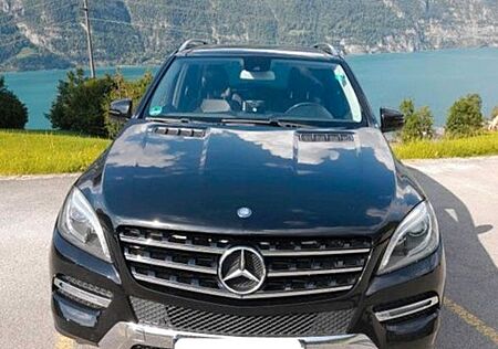 Mercedes-Benz ML 350 BlueTEC 4MATIC -