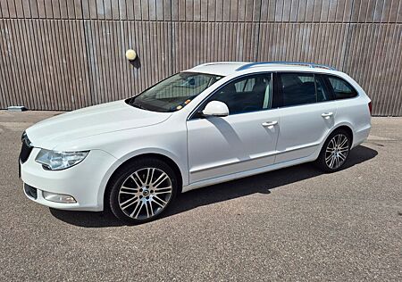 Skoda Superb Combi Elegance