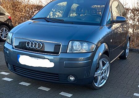 Audi A2 1.4 -