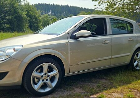 Opel Astra 1.6 Ecotec Edition 85kW Edition
