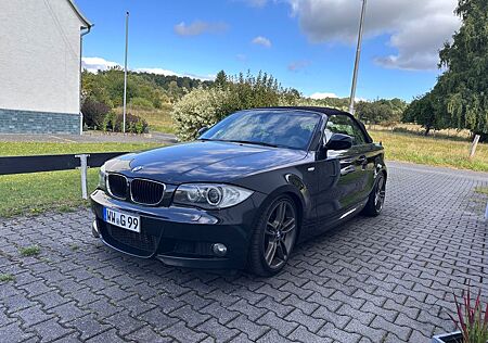 BMW 120d Cabrio M Paket, TÜV neu, 8-fach bereift