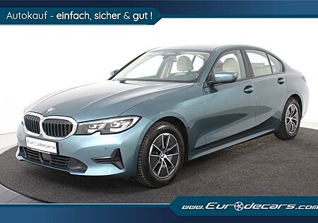 BMW 318i Luxury *1.Hand*Leder*Navi*SHZ*Park ass.*