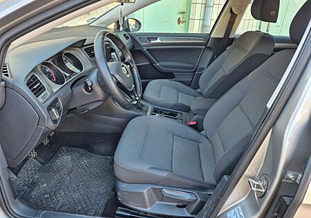 VW Golf Volkswagen VII Lim. Comfortline BMT