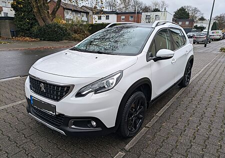 Peugeot 2008 Allure BlueHDi 120 STOP & START Allure