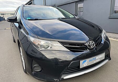 Toyota Auris Sports Cool 1.4D*NAVI*SHZ*KLIM*AHK*PDC