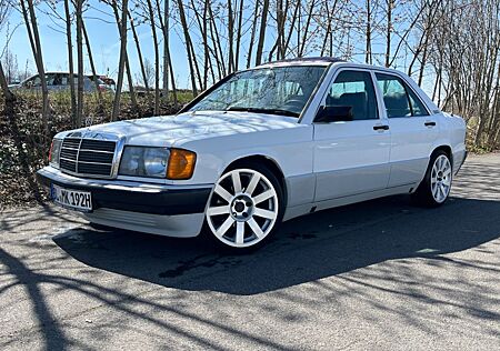 Mercedes-Benz 190