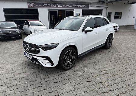 Mercedes-Benz GLC-Klasse GLC 200 AMG Line 4Matic*Panorama,Leder,LED,*