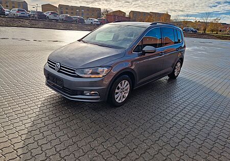 VW Touran Volkswagen Comfortline BMT/Start-Stopp