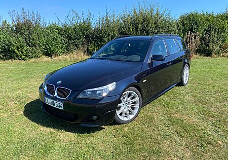 BMW 523i E61 M-Paket Scheckheft Panoramadach