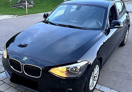 BMW 116d EfficientDynamics Edit. Sport Line Spor...