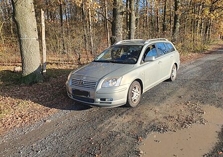 Toyota Avensis Combi 1.8-l-VVT-i -