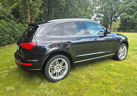 Audi Q5 2.0 TDI quattro -