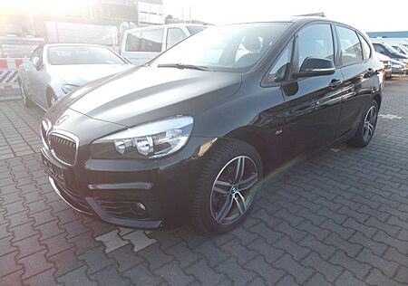 BMW 218 2 Active Tourer i Automatik Sport Line