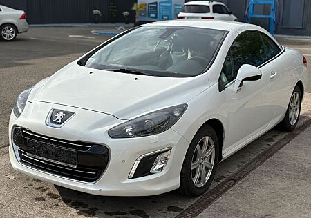 Peugeot 308 CC Cabrio-Coupe Allure Scheckheft Gepflegt**
