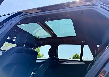 BMW 520 dA Tour. Leder Navi Panorama 18" M-Sport