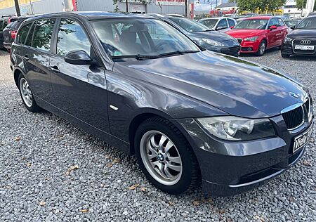 BMW 320i Touring Sitzhz.~MFL~Klima~8-Fach ALU~TÜV 26