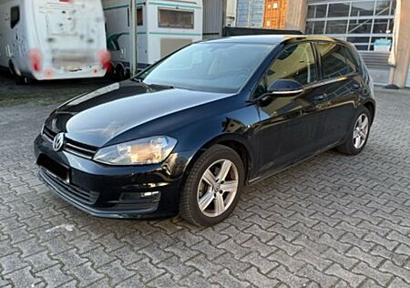 VW Golf Volkswagen VII Lim. Comfortline BMT