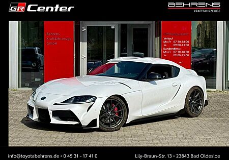 Toyota Supra GR 3.0 6-Gang Legend