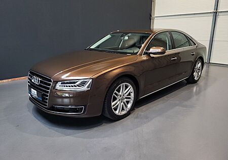 Audi A8 4.2 TDI clean diesel quattro *TOP Ausstattung