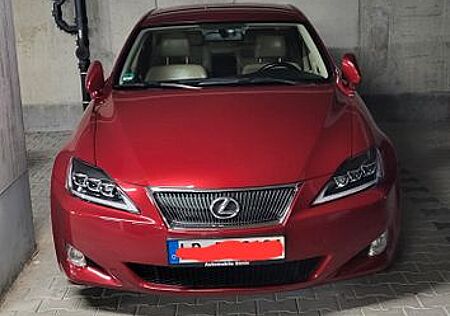 Lexus IS 250 / TÜV NEU/ Bremsen Neu/ Service neu