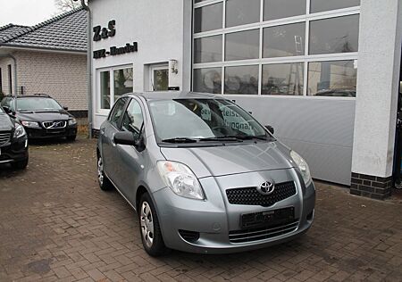 Toyota Yaris Cool *TÜV-NEU*