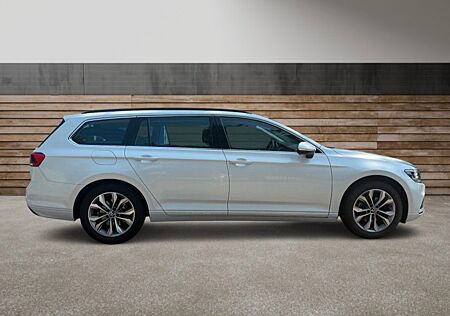 VW Passat Variant Volkswagen Passat Var. 2,0 TDI/Business/SHZ/TRAVEL/PDC/LANE