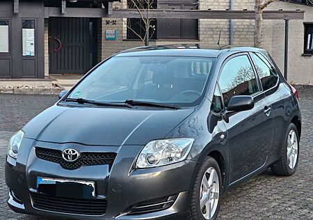 Toyota Auris 1.4 Aus 2 Hand TÜV 10.2026 Top Fahr
