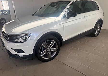 VW Tiguan Volkswagen IQ.DRIVE 1.5 TSI IQ.Drive Pano/AHK/LED/LM