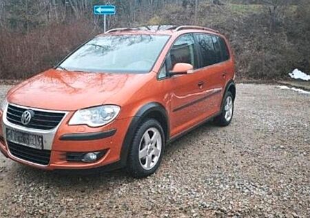 VW Touran Volkswagen 2.0 TDI DSG DPF Highline Cross Standhzg