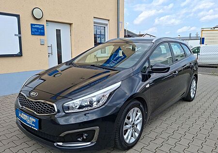 Kia Cee'd Sportswagon Ceed Sportswagon Kamera El. FH Apple CarPlay ...