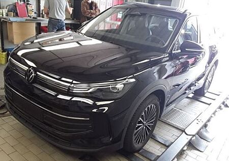 VW Tiguan Volkswagen Life 1.5 eTSI DSG LED+AHK+NAVI+ACC+5J.GAR