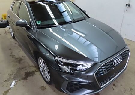 Audi A3 Sportback,quattro S line,Head up,Panorama,ACC