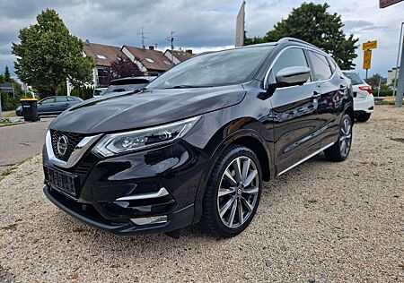 Nissan Qashqai 1.3 Tekna+ 360°/LEDER/ACC/NAVI/KLIMA/PAN