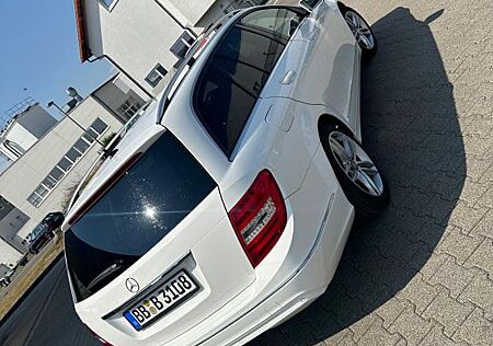 Mercedes-Benz C 180 T AVANTGARDE AVANTGARDE