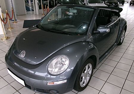 VW New Beetle Volkswagen Cabriolet 2.0 /SITZHEIZ/PDC/ALU/AHK