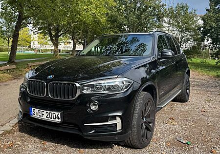 BMW X5 xDrive30d - Head up, Leder, 360° Kamera