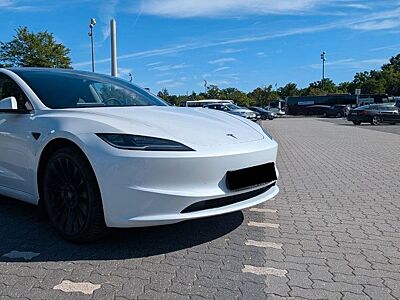 Tesla Model 3 Highland RWD