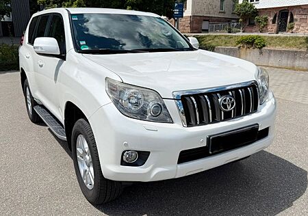 Toyota Land Cruiser 3.0 D-4D Life Automatik Life
