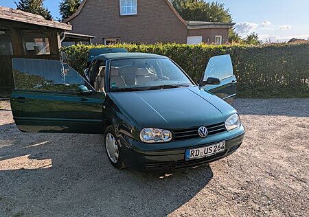 VW Golf Volkswagen 2.0 Classicline Cabriolet Classicline