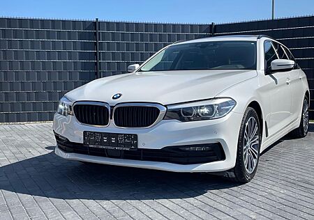 BMW 520d T Sport Line*AUTOM*PANO*HUD*ACC*LIVECOCKPIT