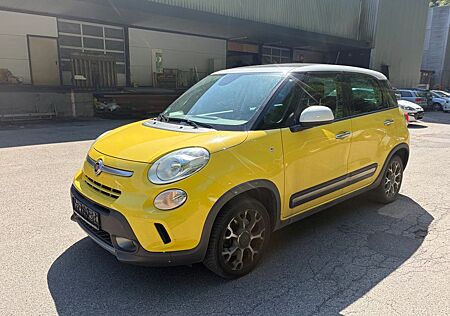 Fiat 500L Trekking 1,4 T-Jet Klima Alufelgen