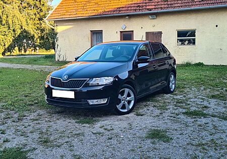 Skoda Rapid 1.2 TSI Joy Spaceback, NEU TÜV/AU,