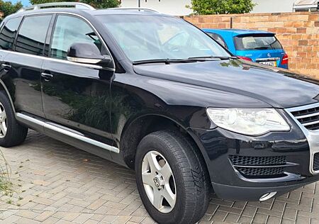 VW Touareg Volkswagen 2.5 TDI DPF Tiptronic -