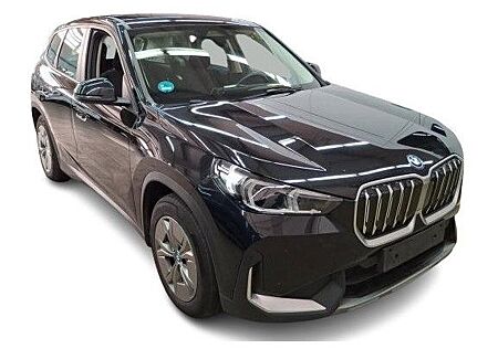 BMW iX1 xDrive30