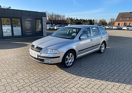 Skoda Octavia 2.0 TDI Combi Elegance Automatik Leder
