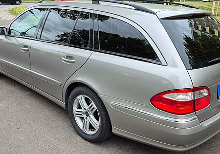 Mercedes-Benz E 220 CDI T ELEGANCE Elegance